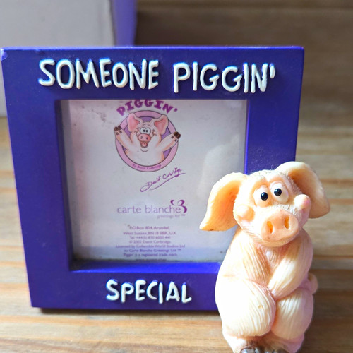 Piggin someone - someone, piggin'
