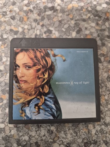 Madonna ray light - madonna,