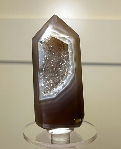 Polished banded agate - agate, druzy