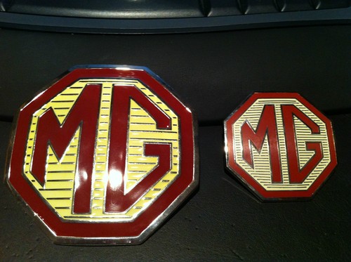 Badge front grille and - and, rear