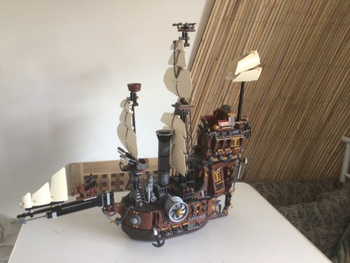 Lego metalbeards sea cow 70810 - lego,