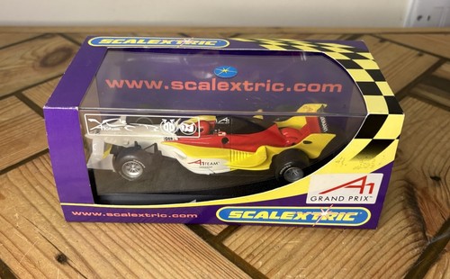 Scalextric grand prix - scalextric,