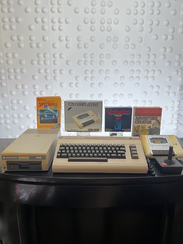 Commodore with c2n cassette - with,