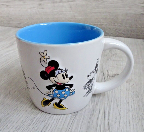 Minnie mouse mug design - 3d,