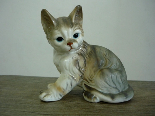 Vintage blue eyed calico - blue,