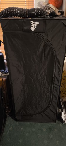 Gorilla grow tent 60x60x140 - grow,