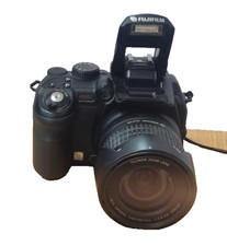 Fujifilm FinePix S9500 9.0MP