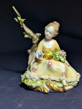 CAPODIMONTE NAPLES Porcelain