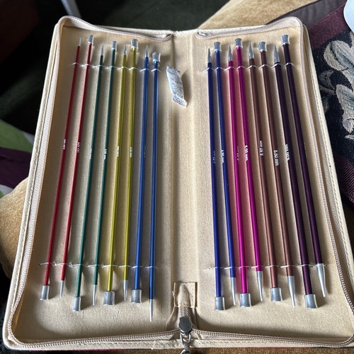 Single point coloured - single,