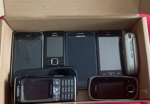 Job lot vintage mobile phones - job,