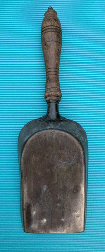 Vintage brass shovel - , with
