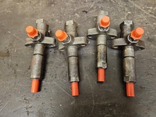 NUFFIELD TRACTOR SIMMS INJECTORS TO FIT 2.6, 3.4 AND 5.1 BMC ENGINE. 