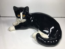 Winstanley Mike Hinton Laying