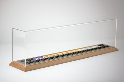 Gauge train display - o,