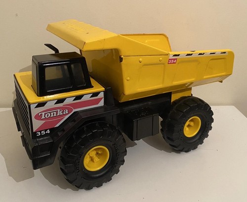Tonka dump truck 354 - tonka, dumper