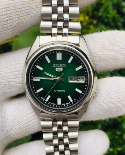 Vintage seiko automatic - seiko, 5