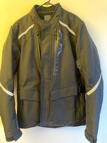 Fly racing men - fly,
