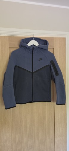 Toned grey slate - 2, blue