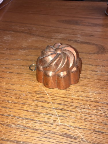 Copper scalloped jelly - scalloped, mould