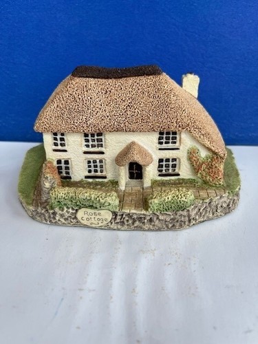 Memory lane cottages figurine - cottages,