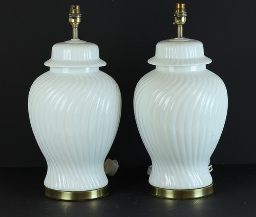Magnificent vintage pair - pair, of
