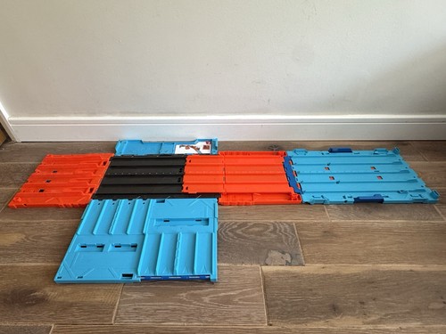 Hot wheels race crate - race,