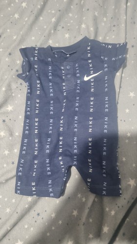 Brand new nike newborn - newborn, baby