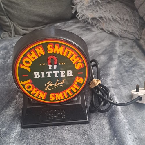 John smiths pub light - pub,