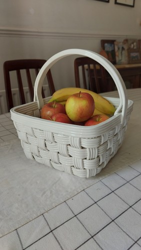 Large beautiful vintage - large, white