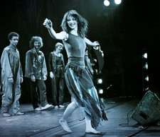 KATE BUSH concert Hammersmith