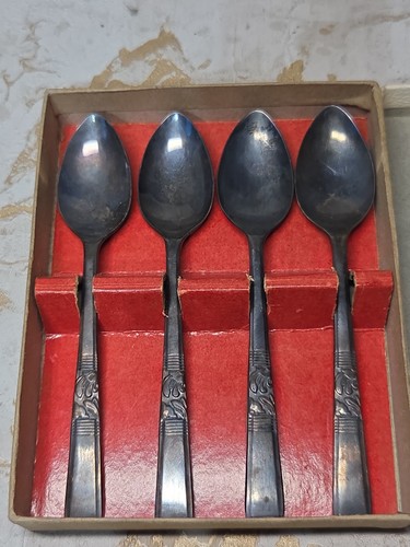 Rare boxed set vintage - rare, 4