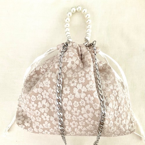 Champagne white floral - champagne,