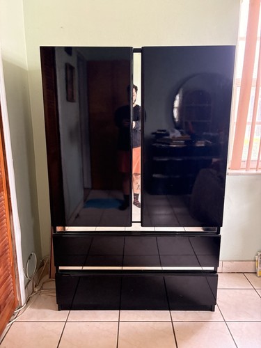 Millennium black gloss - black, wood