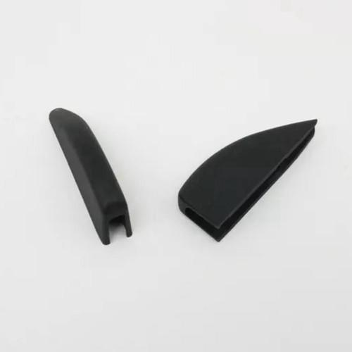 Rear door triangular curtain - triangular,