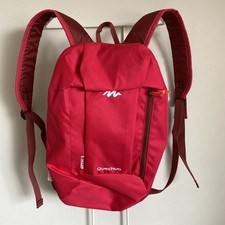 Quechua Backpack / Rucksack /Daypack 10L Ideal For Hiking / Cycling Brand New