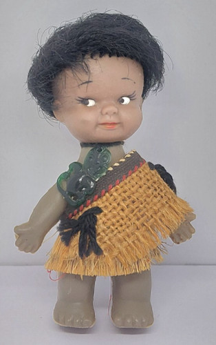 Vintage new zealand - new, maori