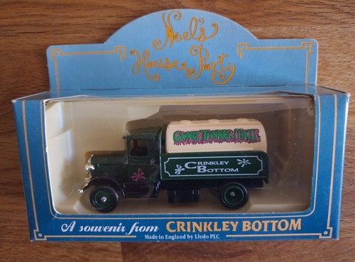 Lledo mack crinkly bottom - lledo,