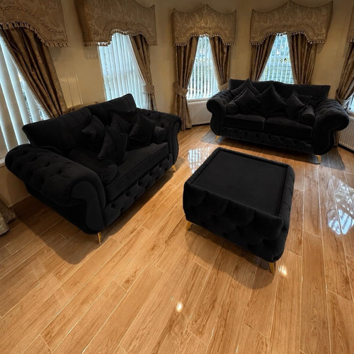 Black velvet chesterfield 2 - black,