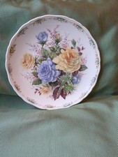 Royal Albert - The Rose Garden