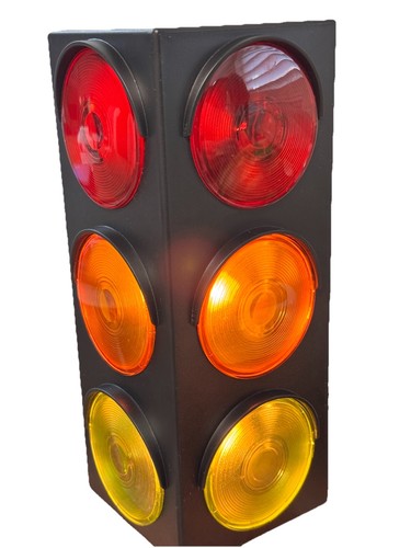 Large blinking sided - 3-sided, traffic