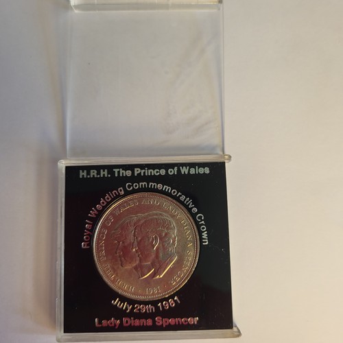 Royal wedding commemorative - royal,