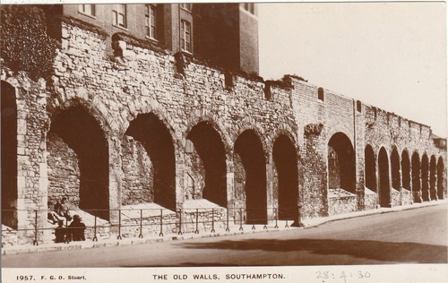 The old walls southampton - the,