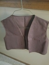 Girls BROWNIE UNIFORM. NEW