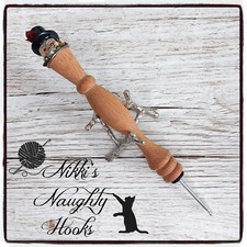 Handmade Wooden Crochet Hook, Crochet Hook, Crochet Hook Ergonomic, TopHat Skull