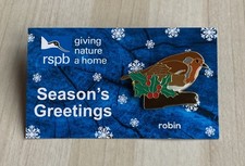 RSPB- Pin Badge Christmas ROBIN /  ** FREE POST **