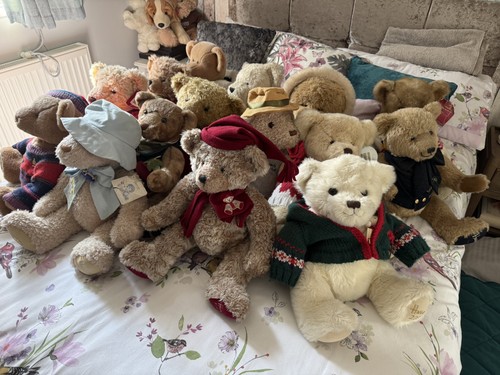 Harrods yearly teddy bears - harrods,