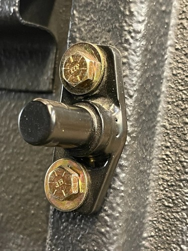 Oem door strikers rear - strikers,