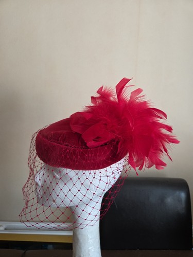 Stunning vintage small pill - vintage,