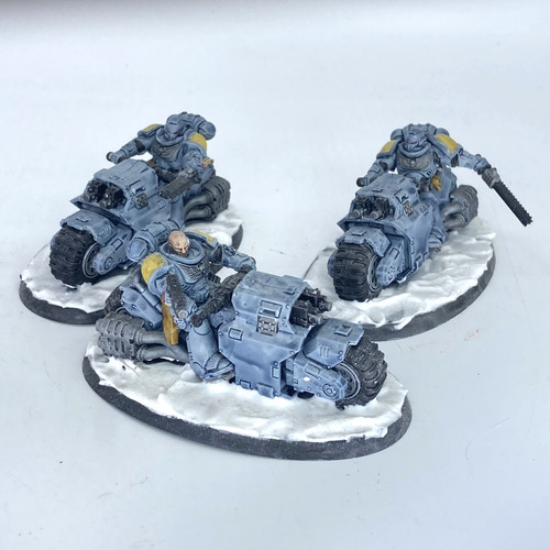 Space wolves outriders bike - space,