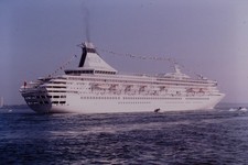 1984 Canberra ? Shipping Ship